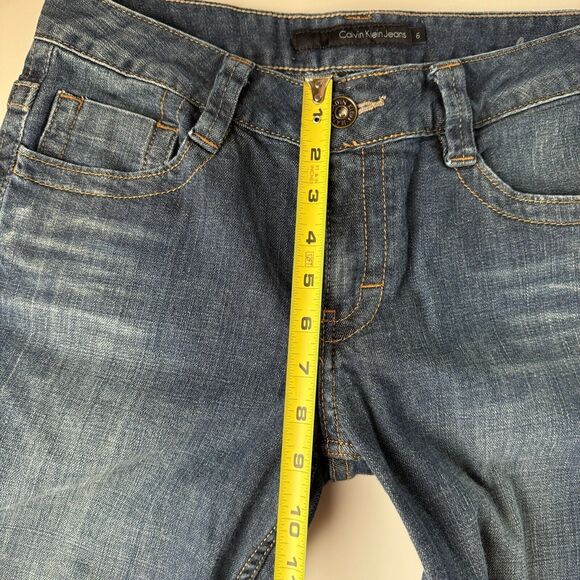Calvin Klein Womens LEAN BOOTCUT Jeans Size 6 Blue Dark Wash Stretch Denim - Picture 6 of 16